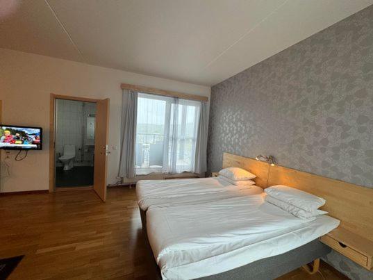 Hotell Arjaeng Hotell 4*