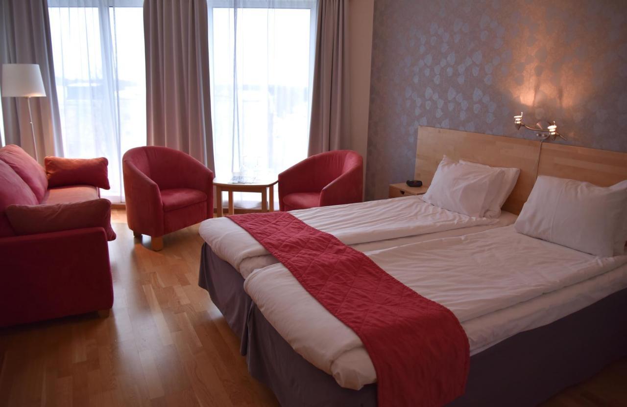 Hotell Arjaeng 4*